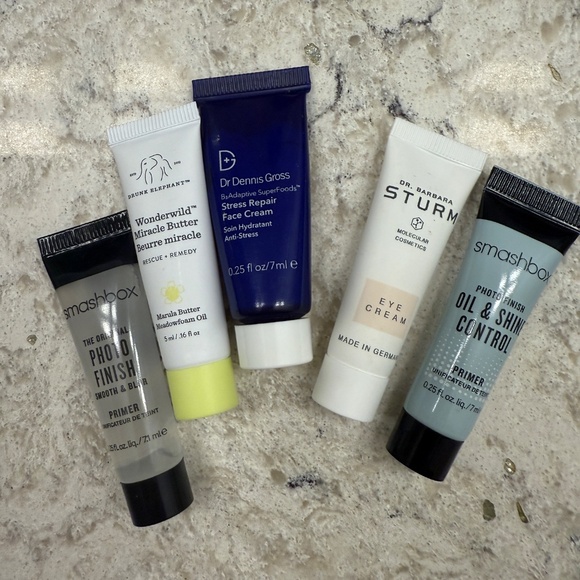 Bundle of sample  size beauty items - Picture 6 of 6